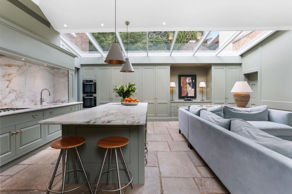Additional image 22 of 5 bed detached house to rentPetersham Road, Richmond TW10