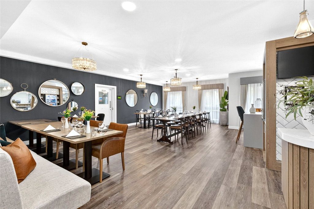 Additional image 16 of 1 bed property to rentQueens Road, Weybridge, Surrey KT13