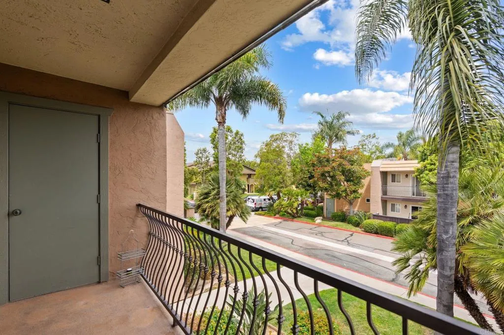 Additional image 15 of 155 Avenida Descanso Unit 202, Oceanside, CA 92057