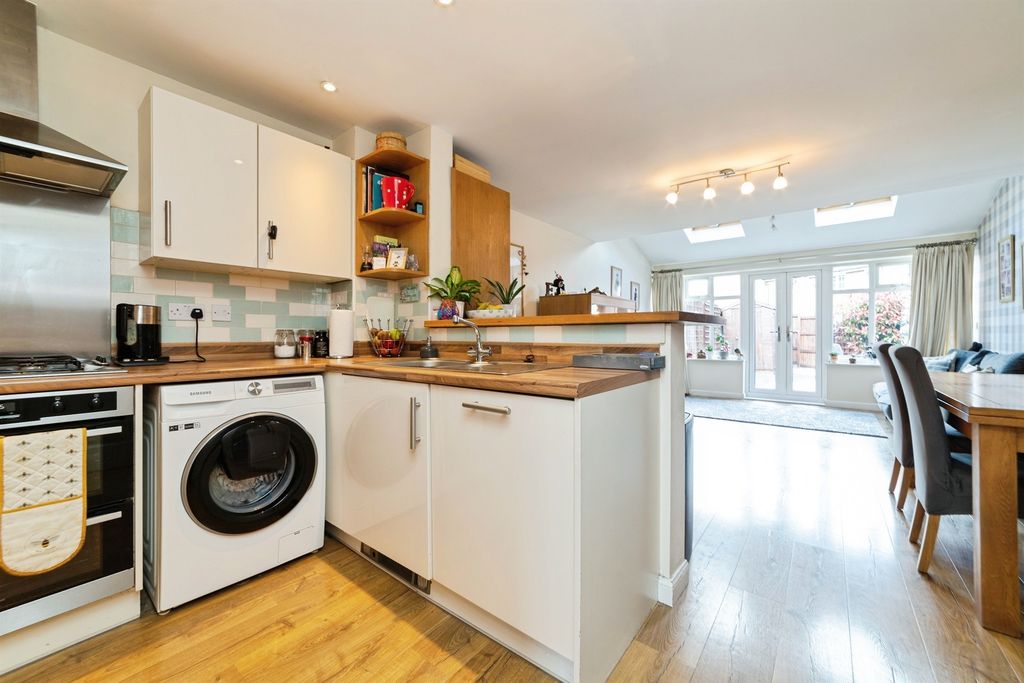 Additional image 7 of 3 bed end terrace house for saleStoney Fields, Watton At Stone, Hertford SG14