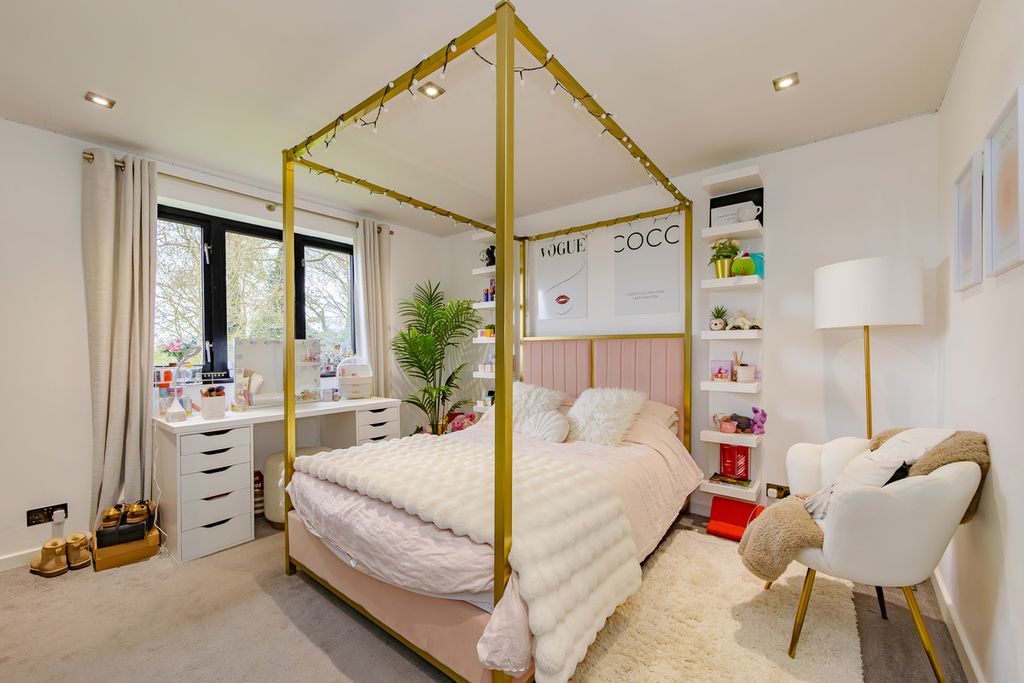 Additional image 18 of 6 bed barn conversion for saleBedfield Road, Woodbridge IP13