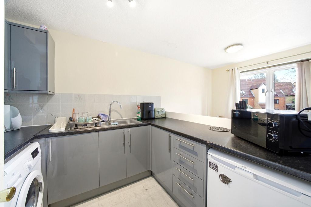 Additional image 7 of 2 bed flat for saleTurnstone Wharf, Nottingham NG7