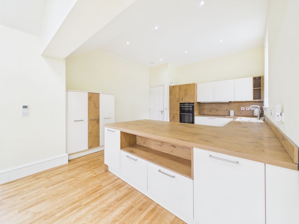 Additional image 6 of 2 bed bungalow for saleNithdene, Victoria Place, Airdrie ML6