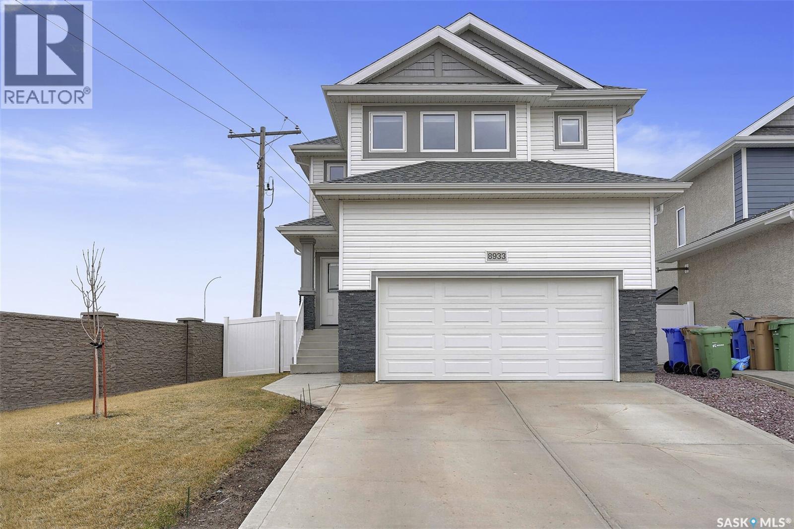 8933 Kestral Drive, Regina, SK, S4Y0C2