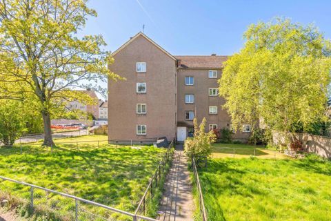 26/7 Hoseason Gardens, Edinburgh EH4