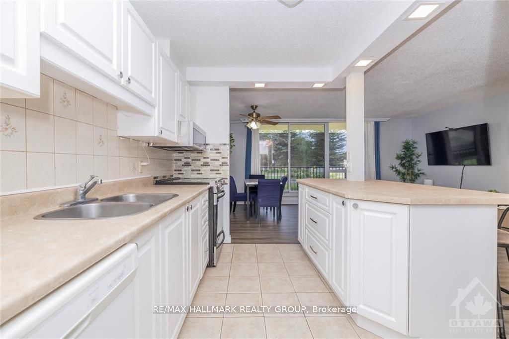 Additional image 4 of 104-665 Bathgate Drive, Ottawa, ON, K1K 3Y4