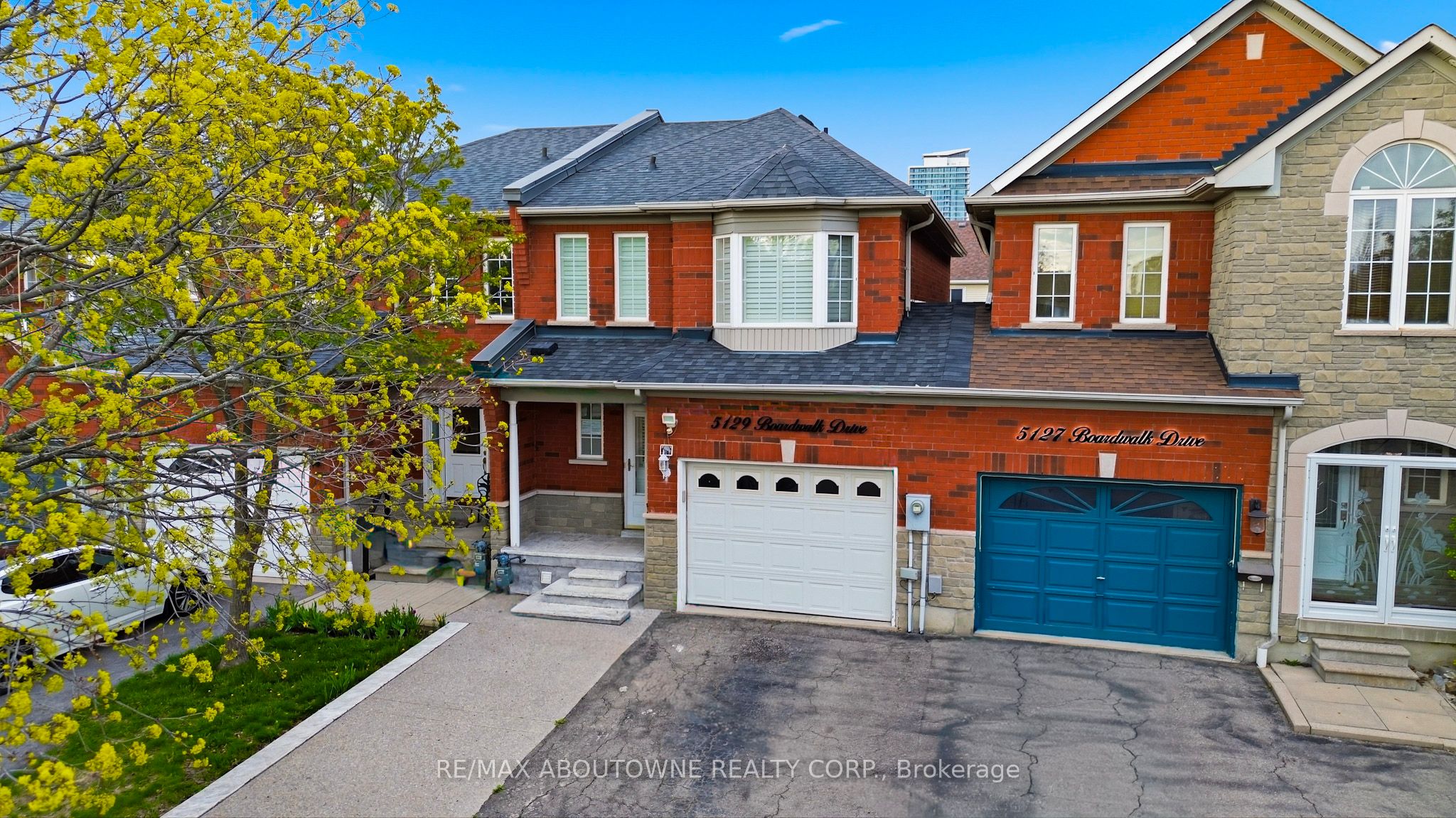 5129 Boardwalk Drive, Mississauga, ON, L5R 3X7