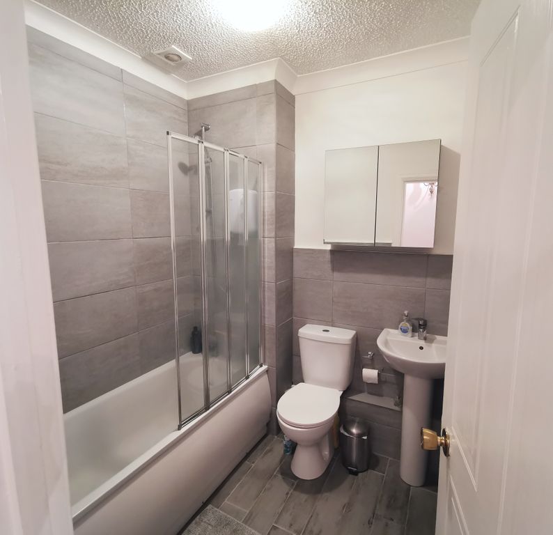 Additional image 5 of 1 bed flat to rentMariners Heights, Penarth CF64