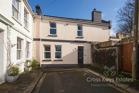 Dixon Place, Stoke PL2