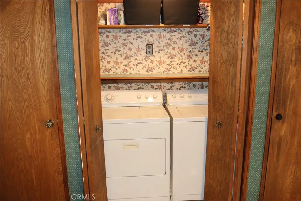 Additional image 7 of 400 Shakespeare Ln, Big Bear City, CA 92314