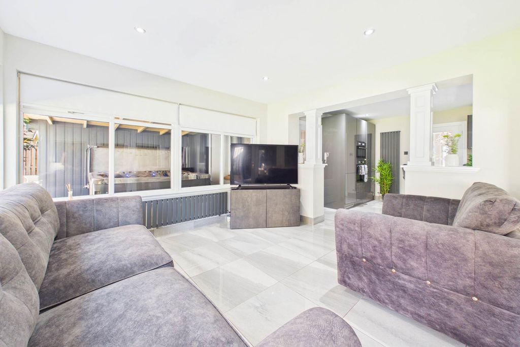 Additional image 13 of 5 bed detached house for saleDarwin Avenue, Motherwell ML1