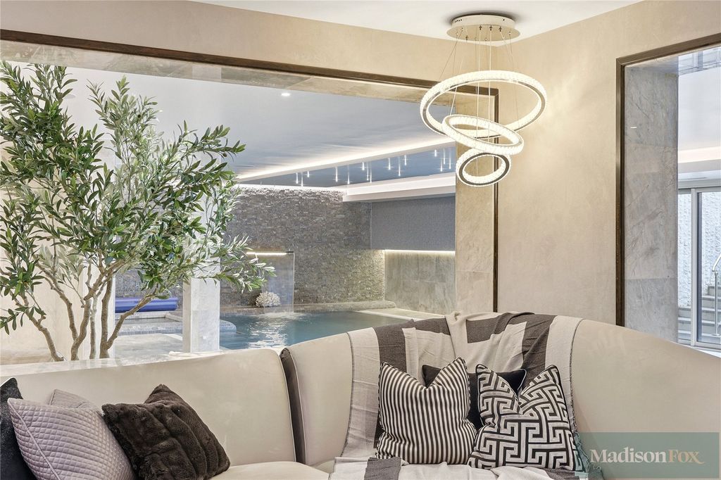 Additional image 28 of 8 bed detached house for saleStradbroke Drive, Chigwell, Essex IG7