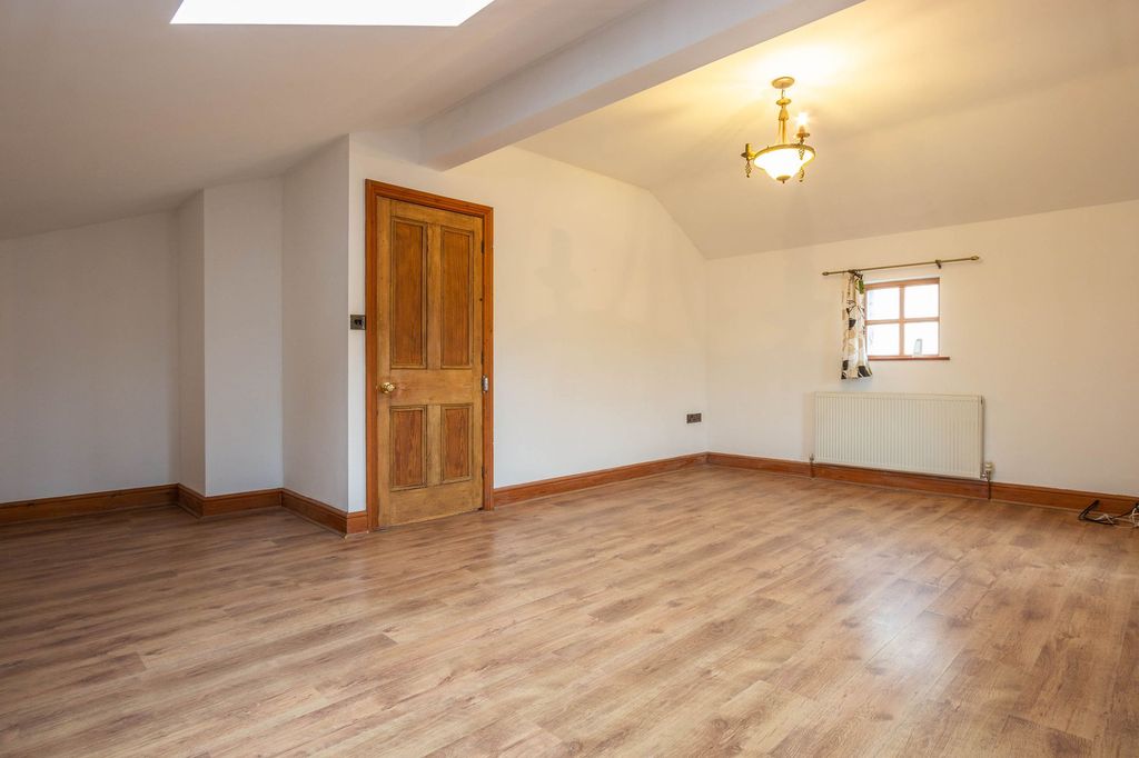 Additional image 4 of 2 bed end terrace house to rent149 Highgate, Kendal LA9
