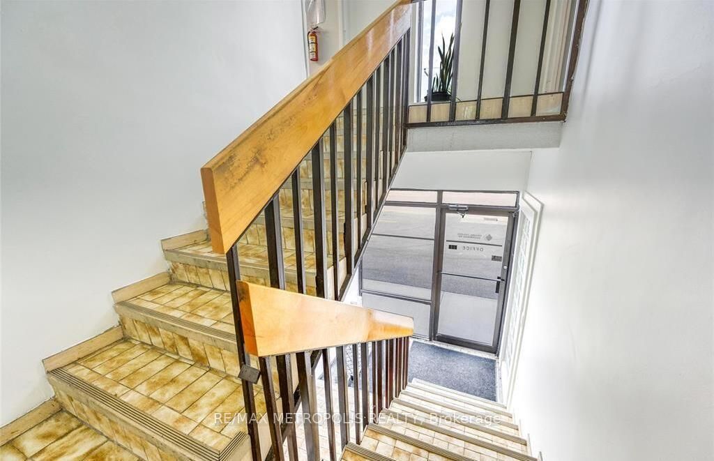 Additional image 4 of 201-527 Murphy Road, Sarnia, ON, N7S 5B6