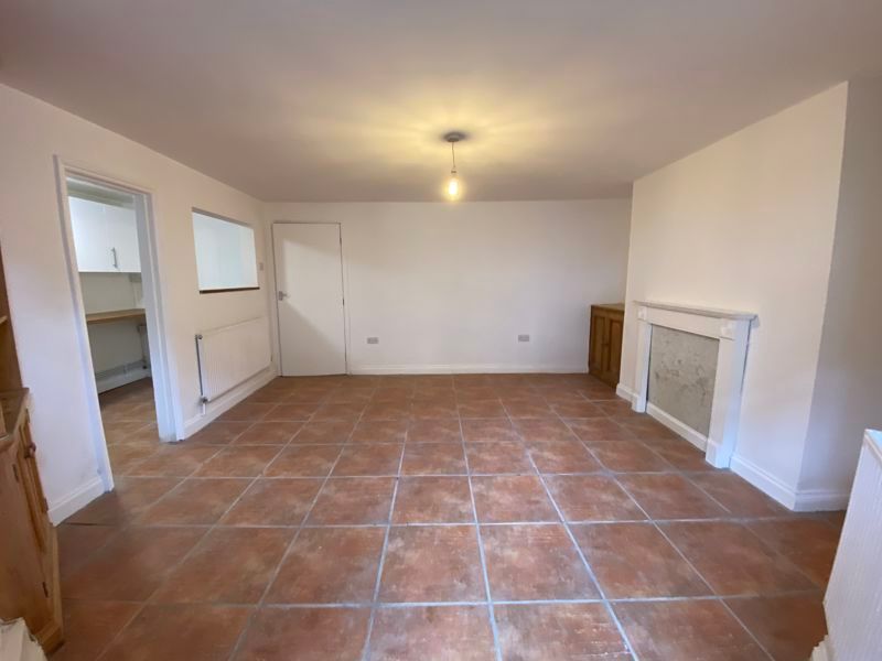 Additional image 4 of 1 bed flat to rentBasement Flat. York Place, Newport NP20