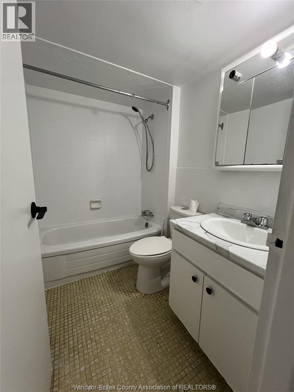Additional image 3 of 201-1580 Moy Avenue, Windsor, ON, N8X4S9