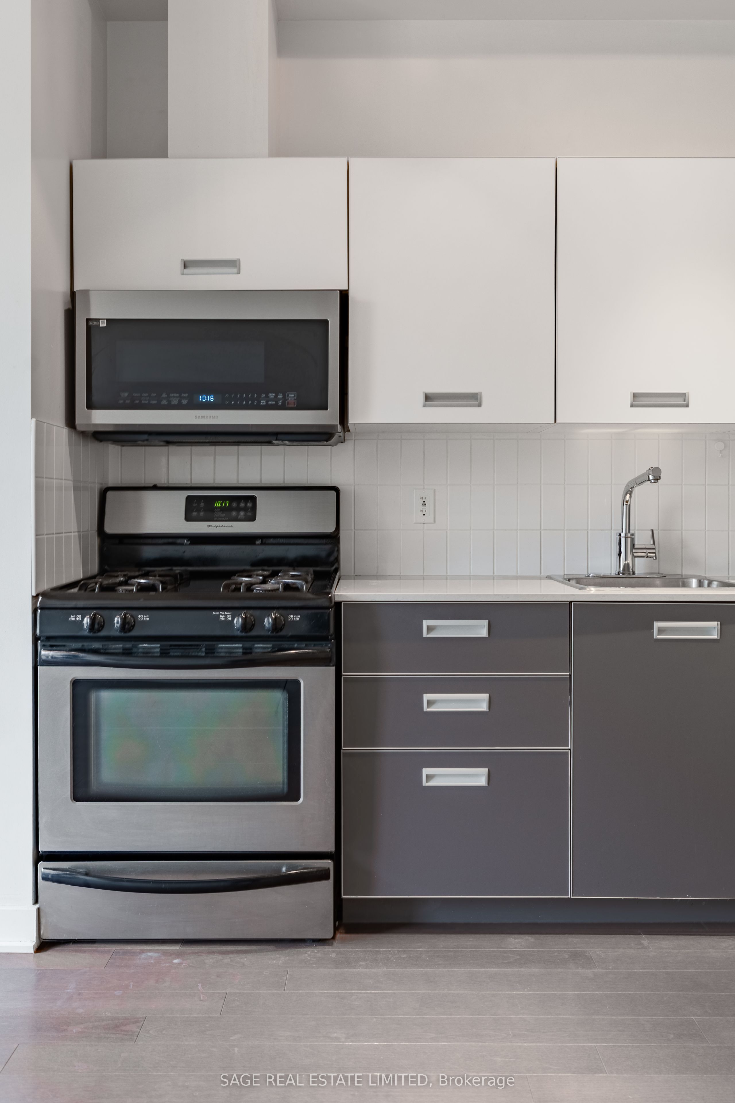 Additional image 4 of 811-60 Bathurst Street, Toronto, ON, M5V 2P4
