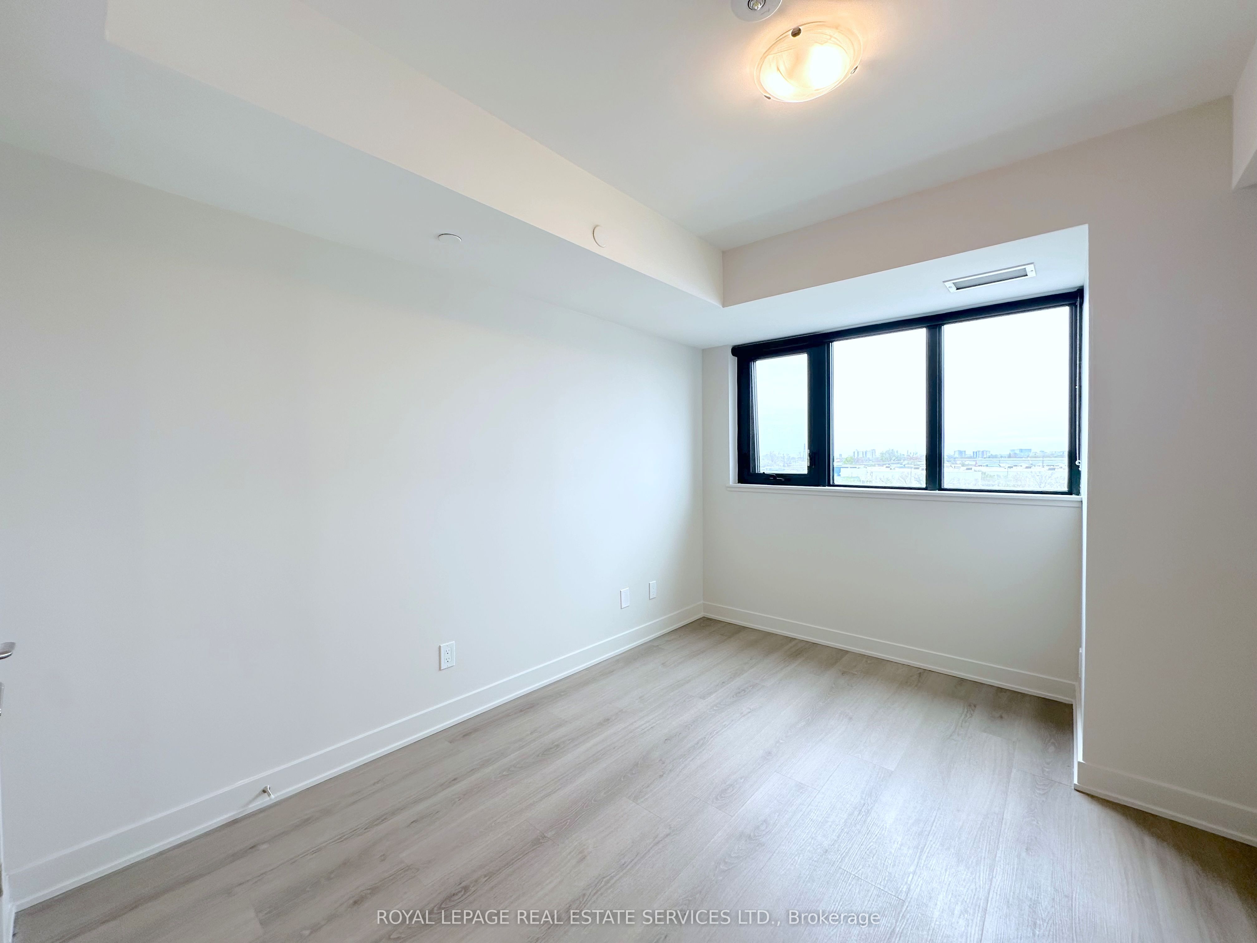 Additional image 6 of 514-3385 Dundas Street W, Toronto, ON, M6S 2S2