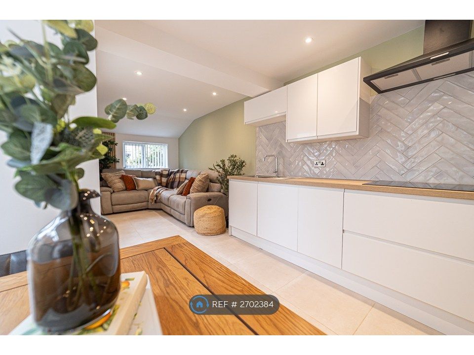Additional image 12 of 6 bed terraced house to rentLyndale Avenue, Bridgwater TA6