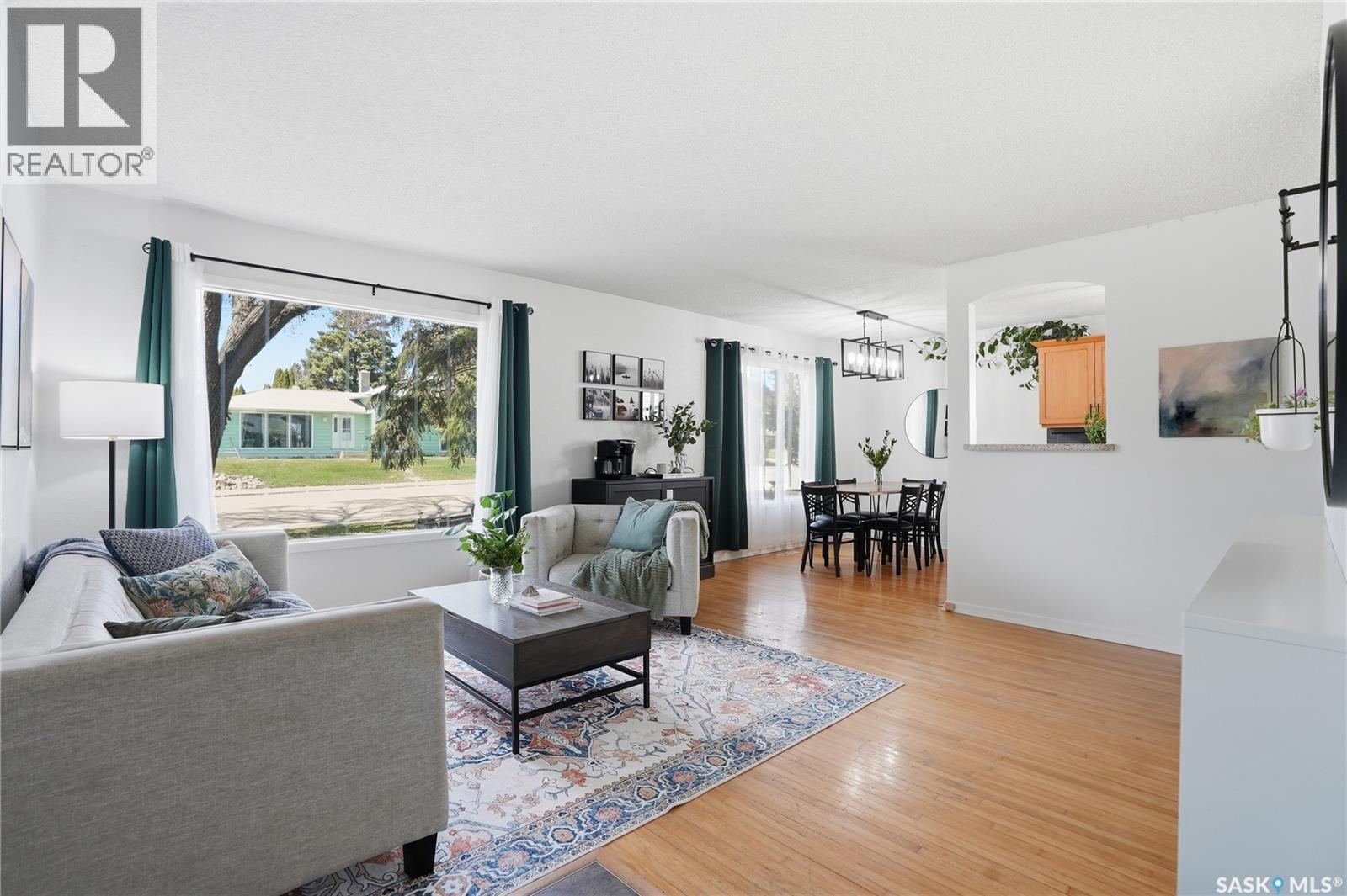 Additional image 4 of 1722 Alexandra Avenue, Saskatoon, SK, S7K3C5