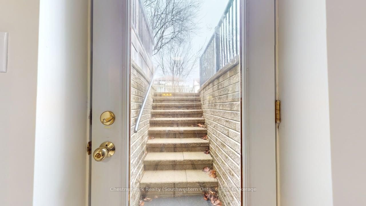 Additional image 2 of Lower-22 Moss Place, Guelph, ON, N1G 4V1