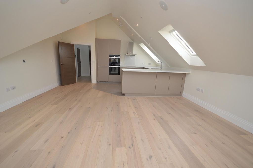 2 bed flat to rentMillway, Mil Hill NW7