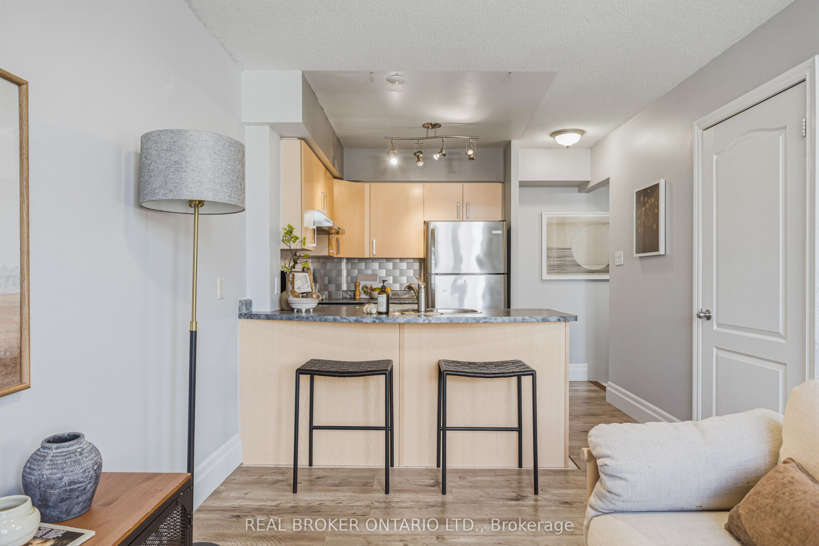 Additional image 4 of 3103-31 Sudbury Street, Toronto, ON, M6J 3W6