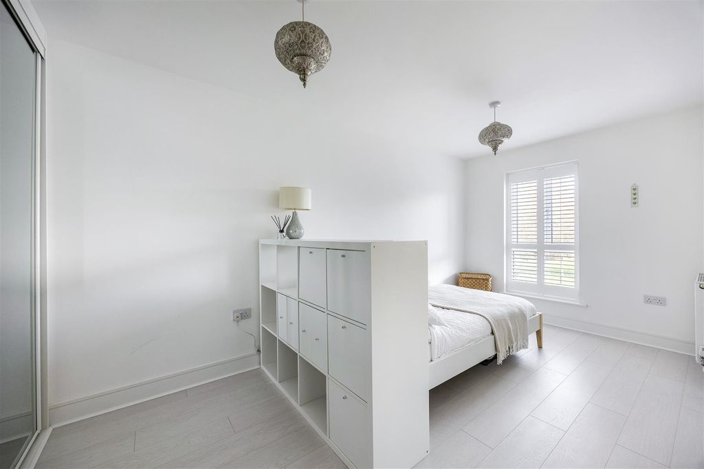 Additional image 8 of 3 bed terraced house for saleBishops Cleeve, Cheltenham GL52