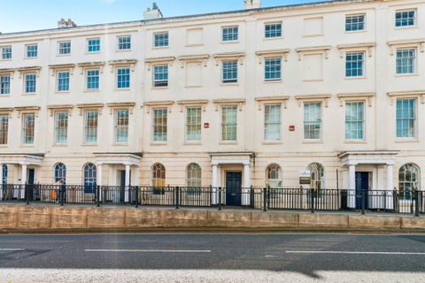 Portland Terrace, Southampton SO14
