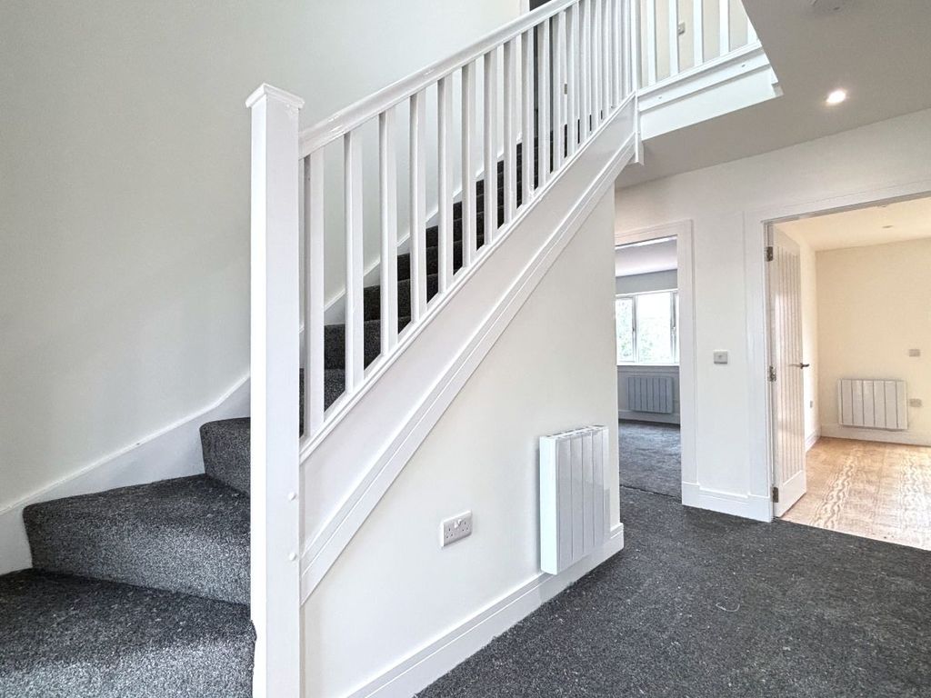 Additional image 3 of 3 bed detached house to rentDual Cottage, Main Street, Auchtertool, Kirkcaldy KY2