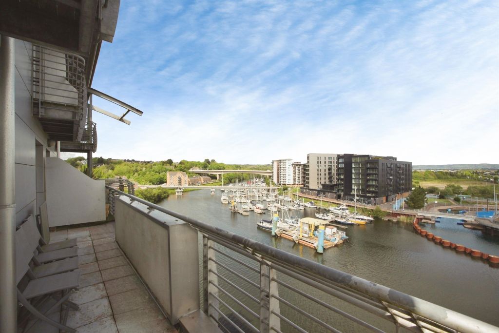 Additional image 2 of 3 bed penthouse for salePierhead View, Penarth CF64