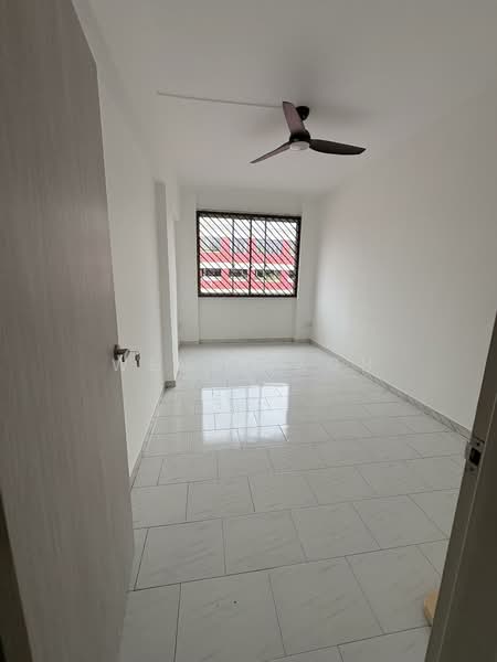 Additional image 4 of 4 Toh Yi Drive