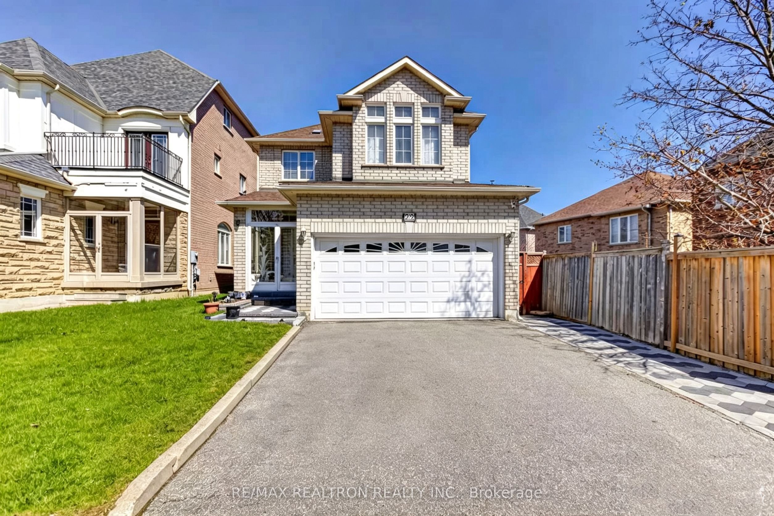 22 Copperstone Crescent, Richmond Hill, ON, L4S 2C5