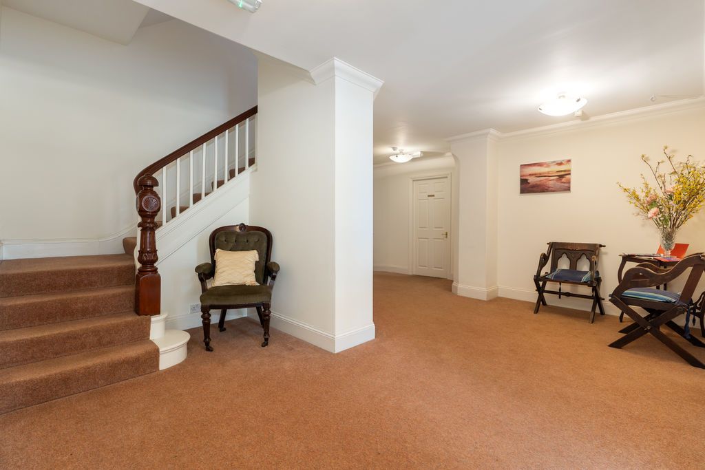 Additional image 4 of 4 bed flat for saleFlat 25 The Fountains, Ballure Promenade, Ramsey IM8
