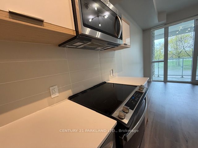 Additional image 5 of 204-10 Deerlick Court, Toronto, ON, M3A 0A7