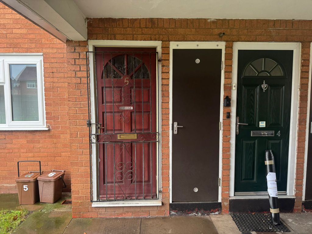 Additional image 2 of 1 bed flat for saleOld Canal Walk, Tipton DY4
