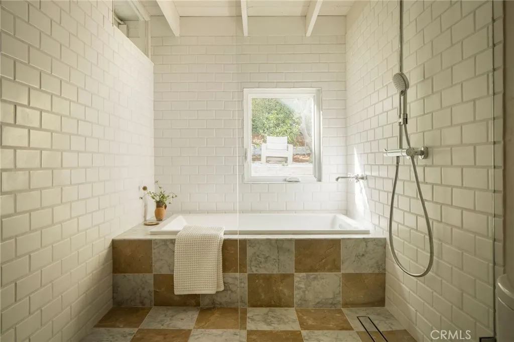 Additional image 66 of 1753 Redcliff Street, Los Angeles, CA 90026