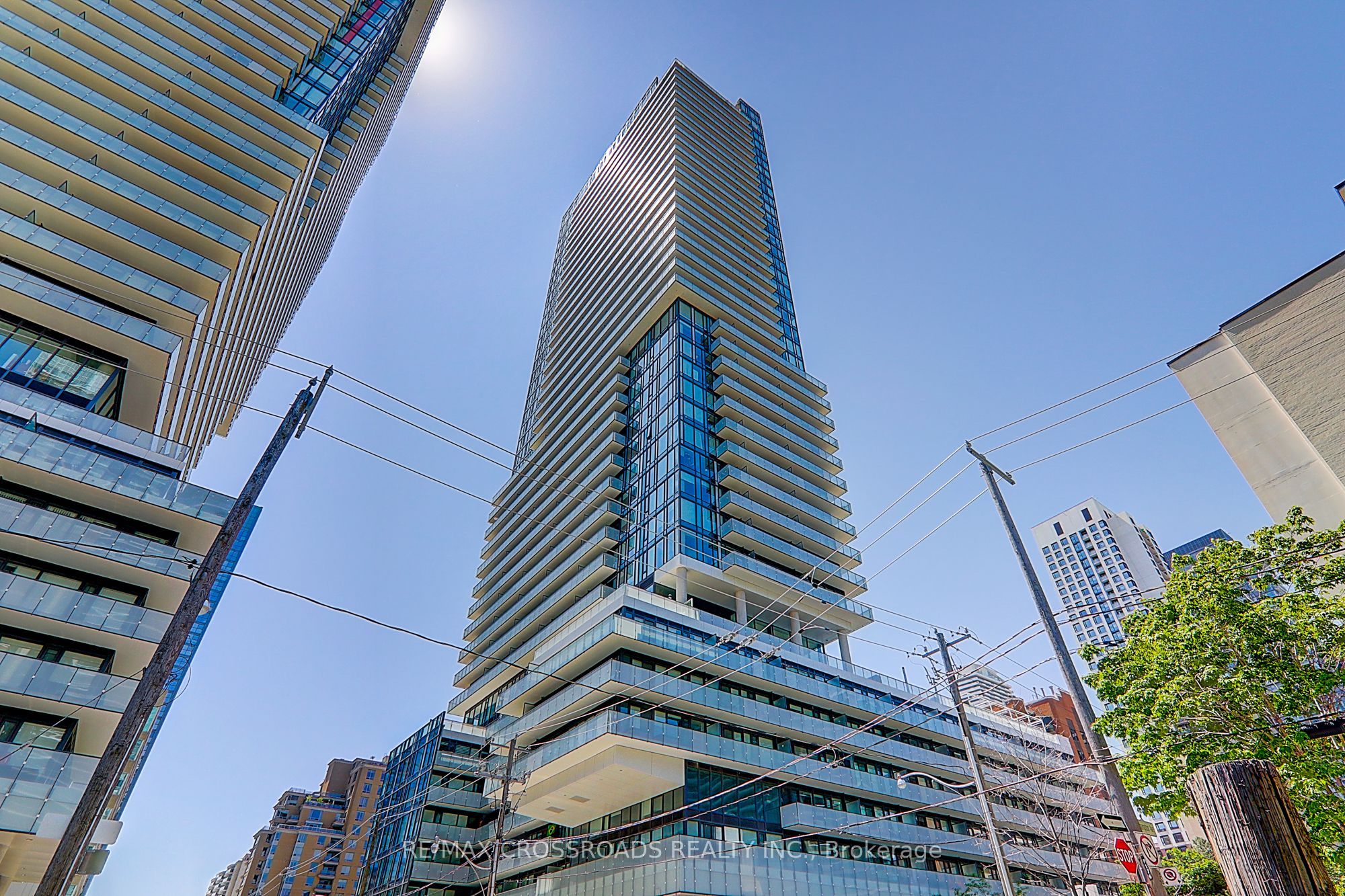 1802-161 Roehampton Avenue, Toronto, ON, M4P 0C8