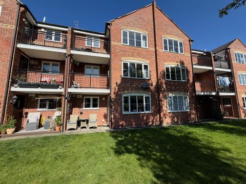 Waterside, Longford, Coventry CV6