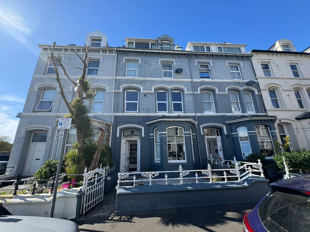 1 bed flat to rent42 Demesne Road, Douglas IM1