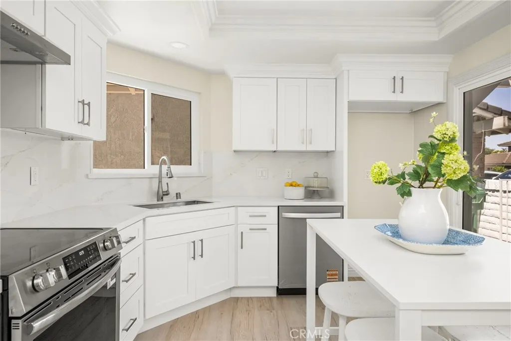 Additional image 17 of 12 Blackswan, Irvine, CA 92604