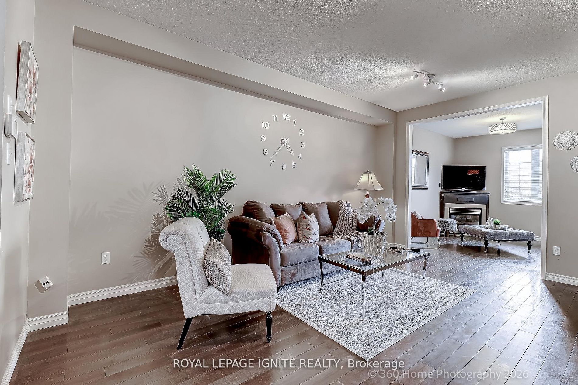 48 Thorp Crescent, Ajax, ON, L1T 0G9 photo 4