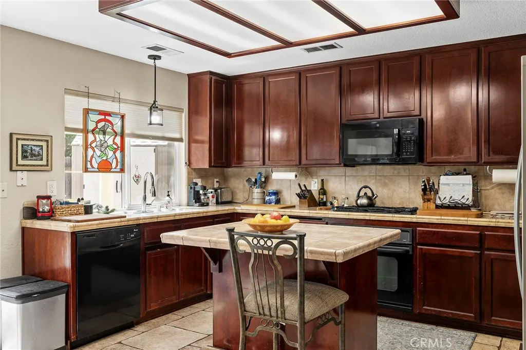 Additional image 6 of 1885 Autumn hill lane, Chico, CA 95928