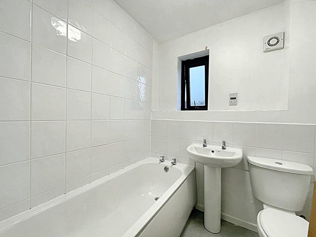 Additional image 3 of 2 bed semi-detached house to rentCampbell Farm Drive, Bristol BS11