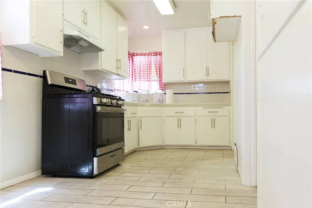 Additional image 19 of 8847 Ruthelen St, Los Angeles, CA 90047