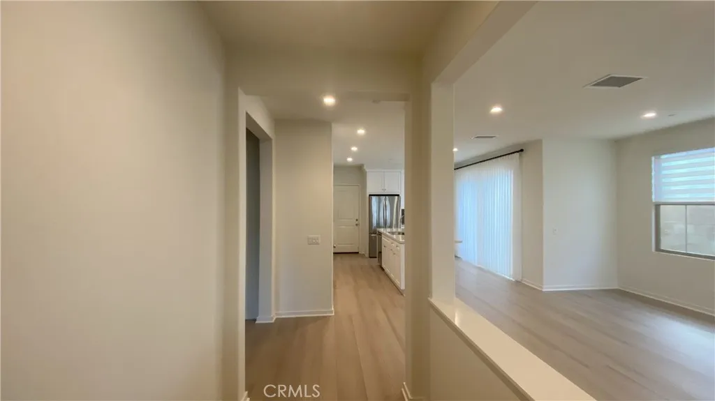 Additional image 3 of 110 Sunnyside, Irvine, CA 92618