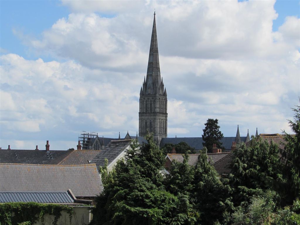 Additional image 4 of 4 bed flat to rentFlat 2, 73 Fisherton Street SP2