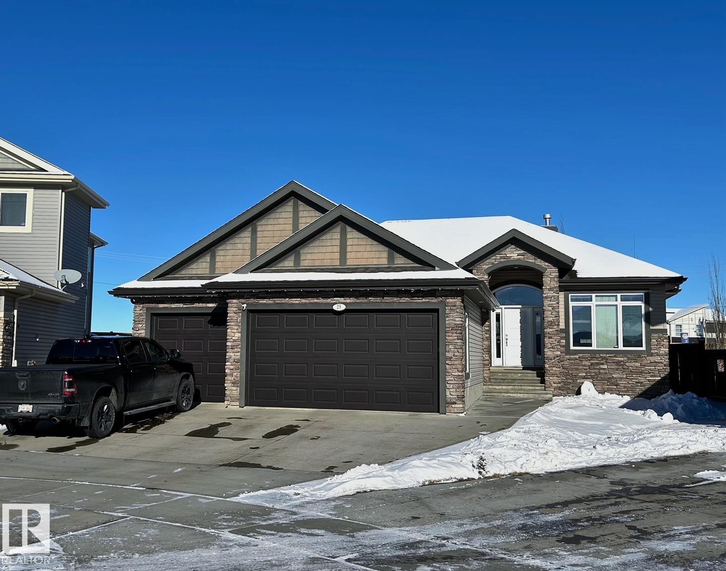 25 Nault Crescent, St. Albert, AB, T8N4H8