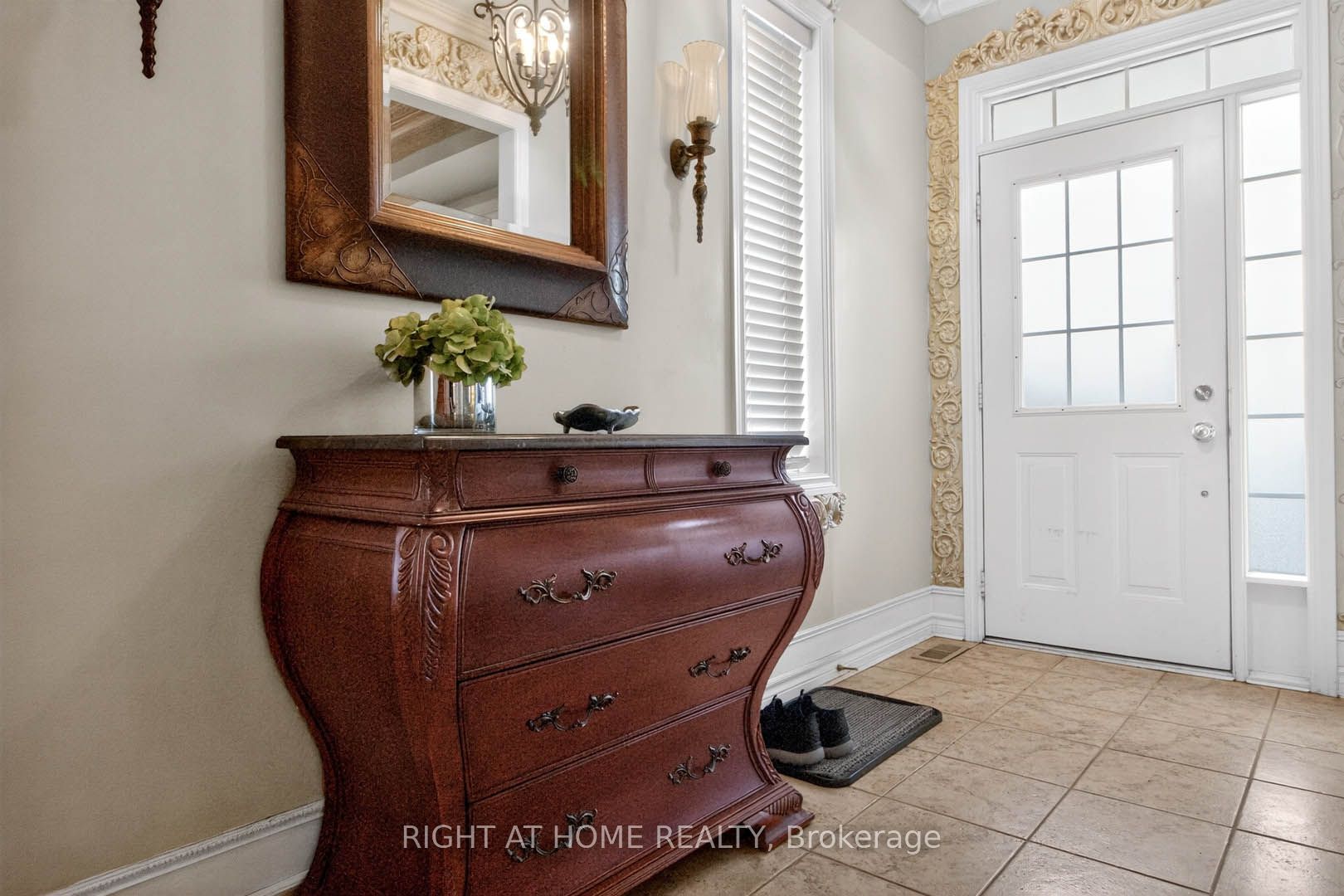 Additional image 5 of 5956 Rayshaw Crescent, Mississauga, ON, L5M 2P2