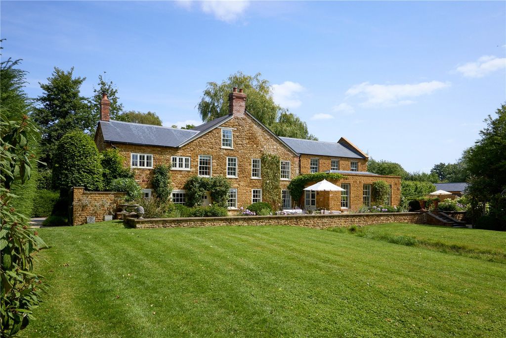 Additional image 16 of 6 bed detached house for saleSlapton, Towcester, Northamptonshire NN12